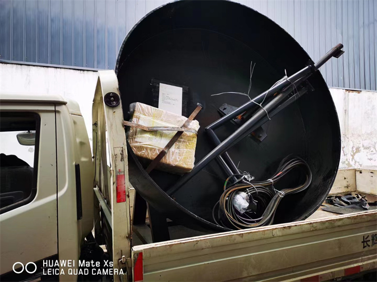 有機肥2.5m圓盤造粒發(fā)貨現(xiàn)場