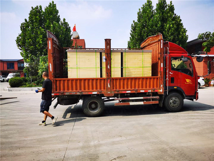 �ЙC(j��)���Pʽ����C(j��)���ڰl(f��)؛�F(xi��n)��(ch��ng)