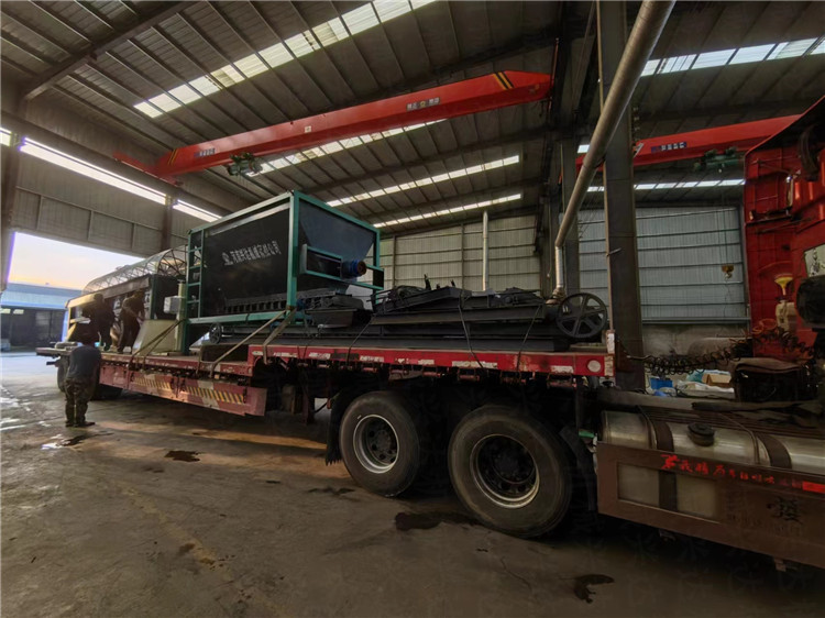 �㽭�_�ݿ͑���a(ch��n)10�f���ۄ��ЙC(j��)�ʰl(f��)؛�F(xi��n)��