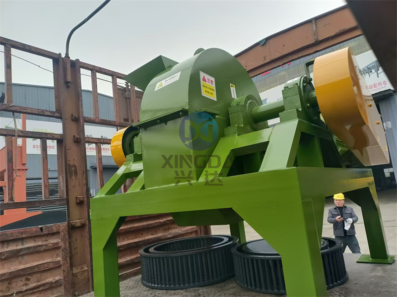 濱州有機(jī)肥設(shè)備秸稈粉碎機(jī)粉碎時(shí)對(duì)物料的要求