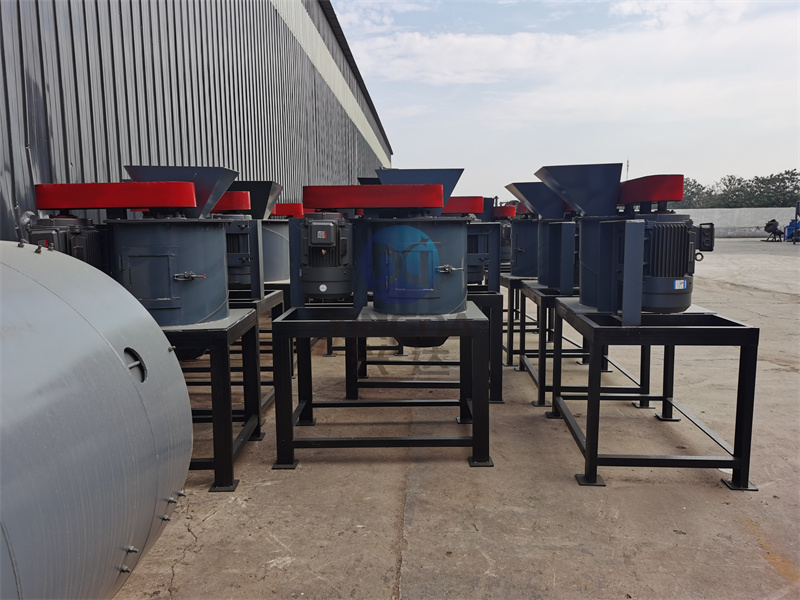 立式鏈條粉碎機(jī)的哪款優(yōu)勢(shì)吸引了東營(yíng)客戶(hù)?